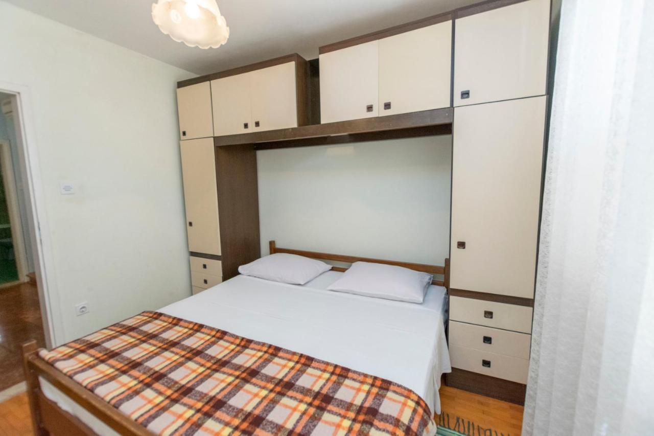 Apartment Smiljan Primošten Buitenkant foto