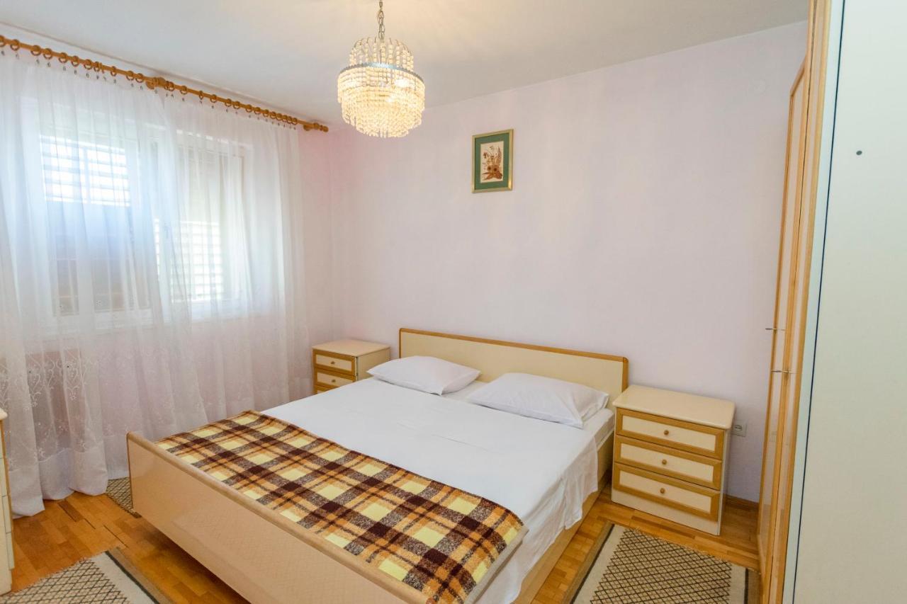 Apartment Smiljan Primošten Buitenkant foto
