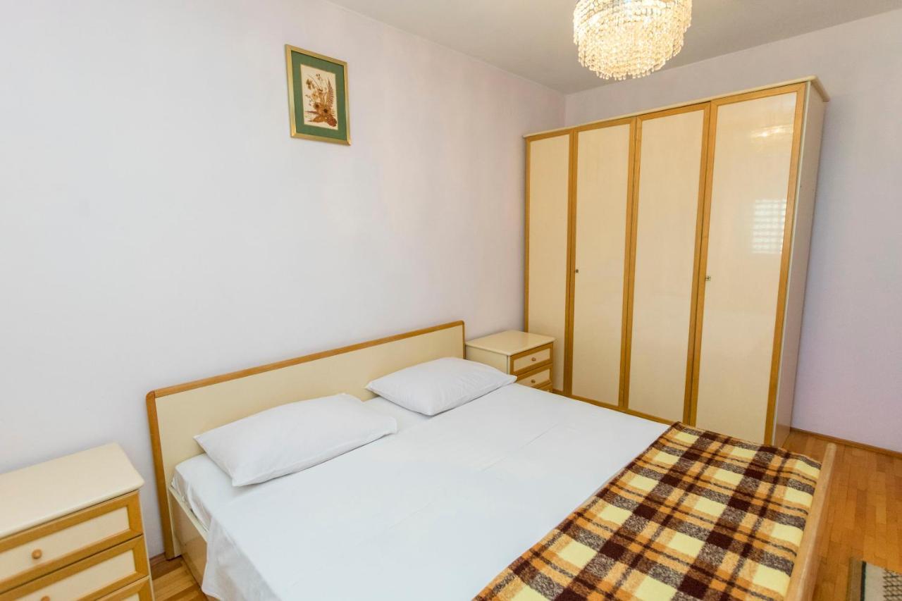 Apartment Smiljan Primošten Buitenkant foto