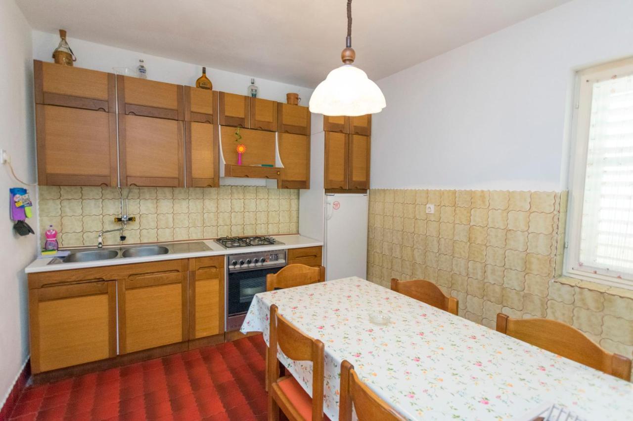 Apartment Smiljan Primošten Buitenkant foto