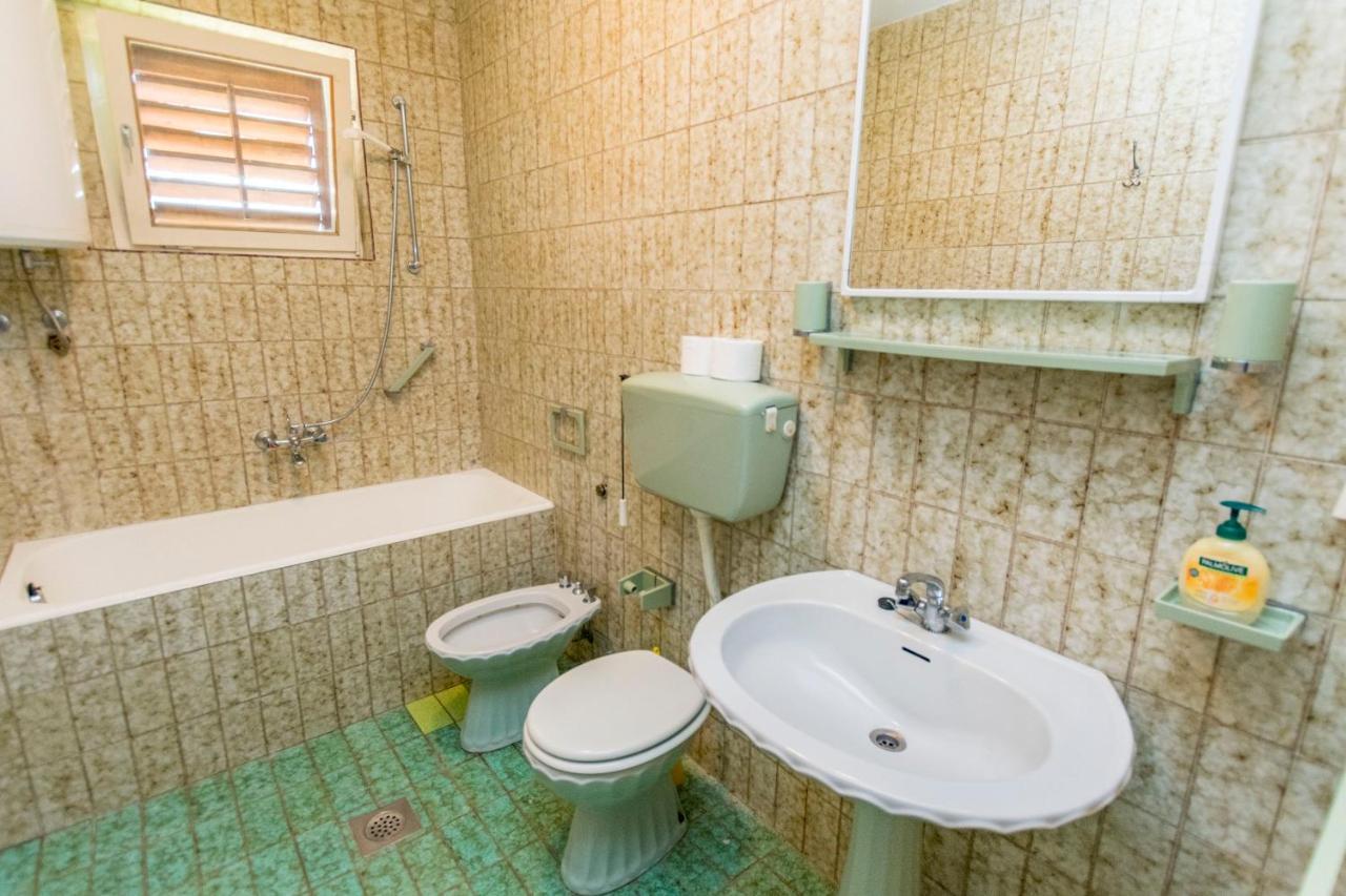 Apartment Smiljan Primošten Buitenkant foto